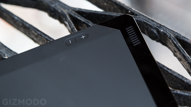 Illustration for article titled Kindle Fire HDX 8.9 Review: Bigger Is Still Beautiful (Updated)